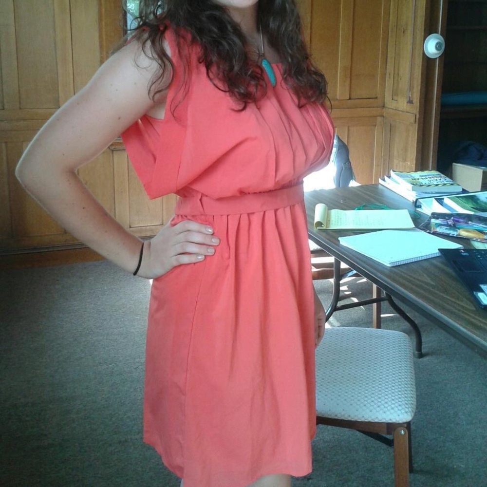 Coral dress with open sleeves (see pictures)